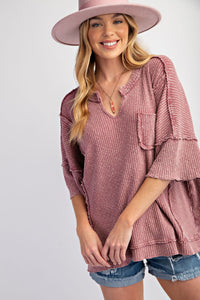 -Pink colored top
-Oversized x 1-2 sizes, super stretchy and plus size ladies up to 2X can wear the large
-Stretchy textured fabric mineral washed
-Textured seams
-Chest pocket on left
-Super stretchy cotton &amp; spandex